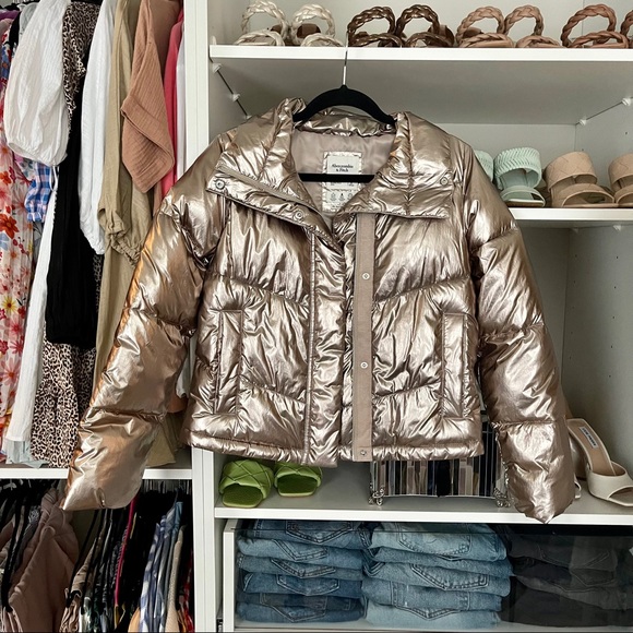 Abercrombie & Fitch Jackets & Blazers - Abercrombie puffer jacket